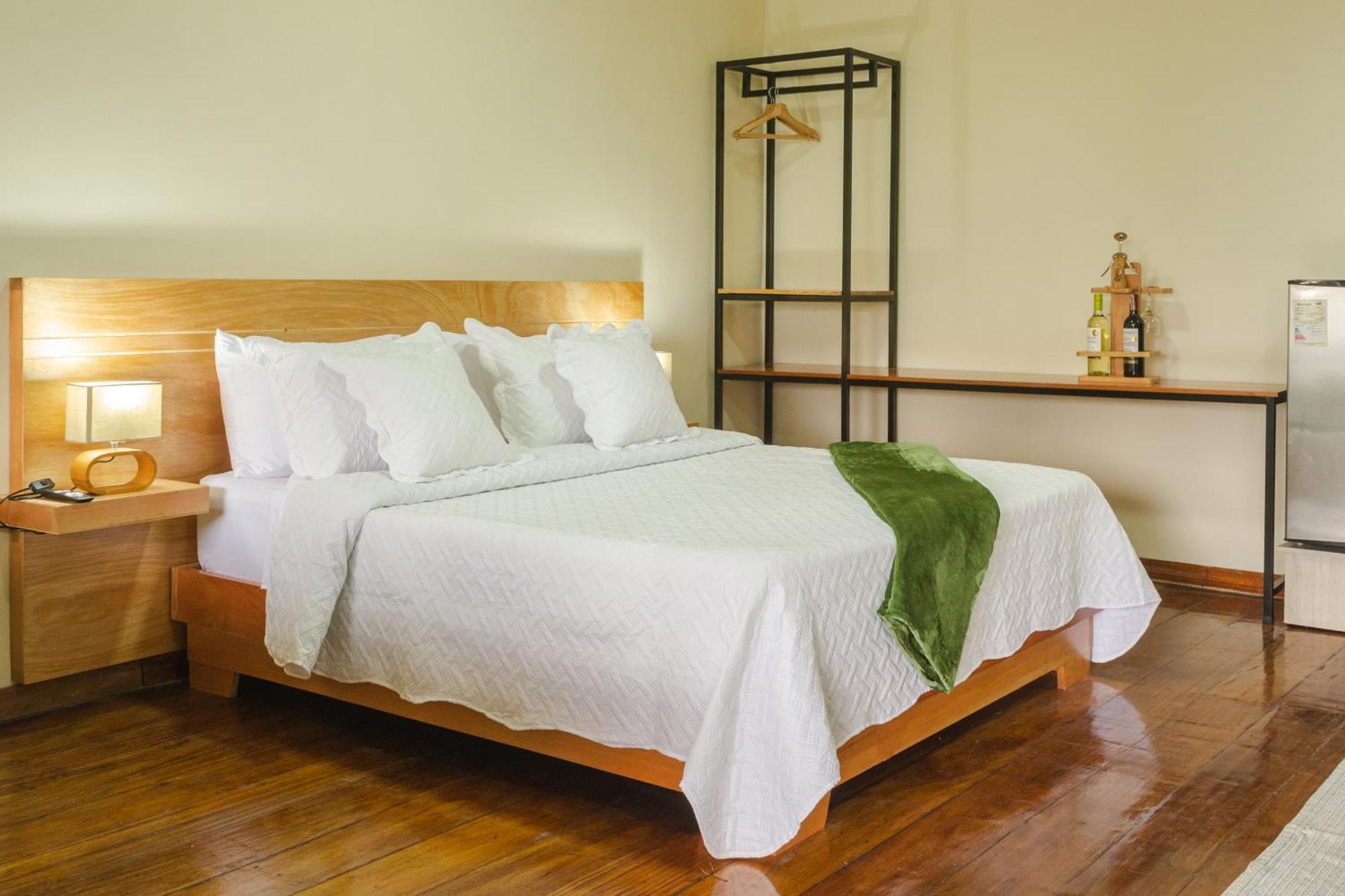 El Eden Country Hotel Y Club Residencial Circasia Bagian luar foto