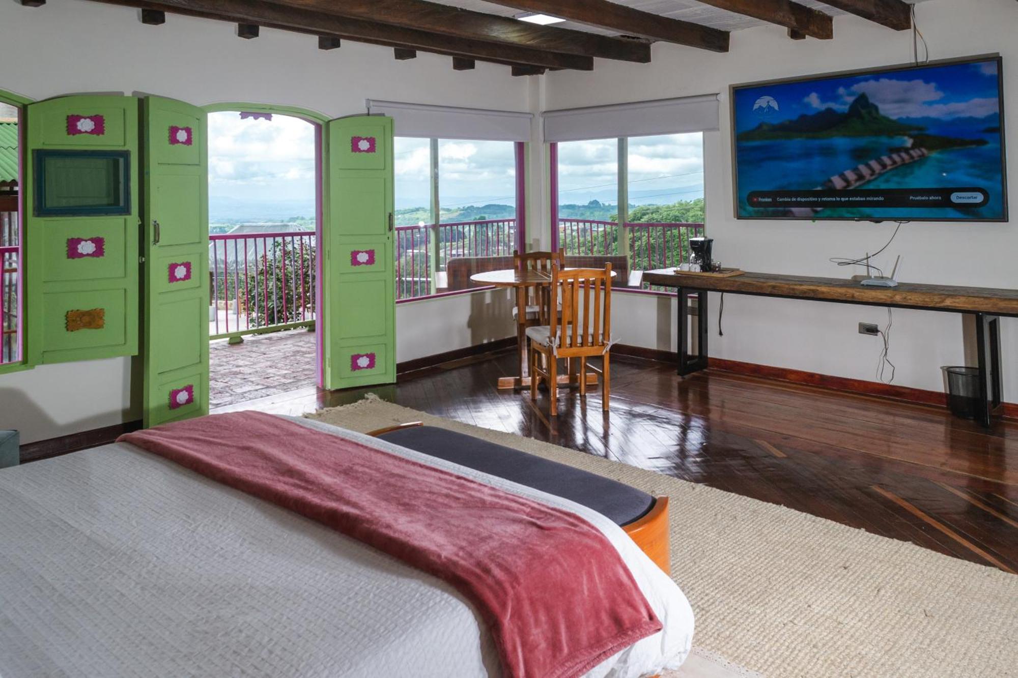 El Eden Country Hotel Y Club Residencial Circasia Bagian luar foto